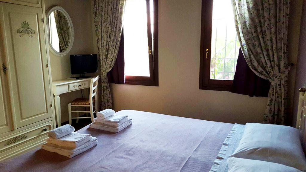 B&B "Corte San Tomaso" Legnago Chambre photo